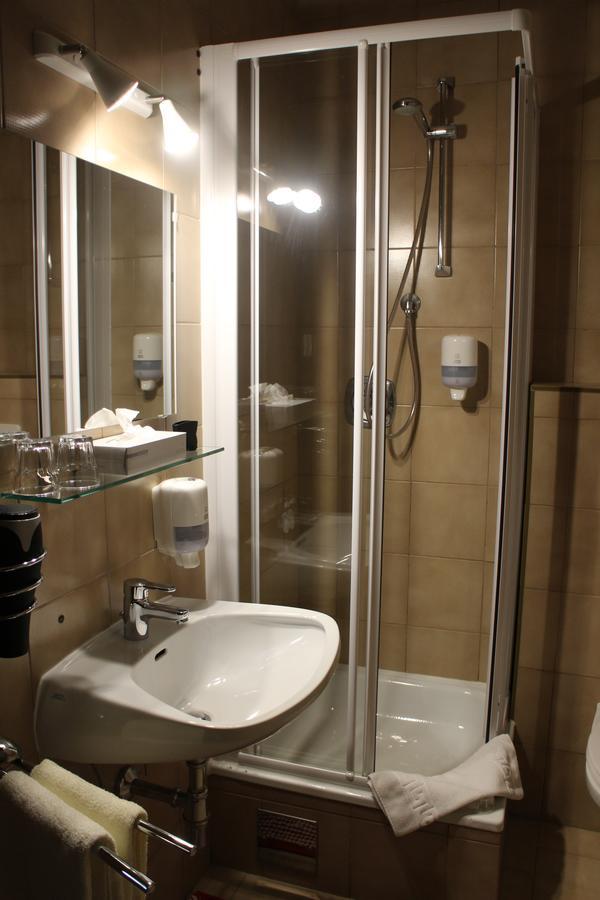 Kranebitterhof Hotel Innsbruck Kamer foto